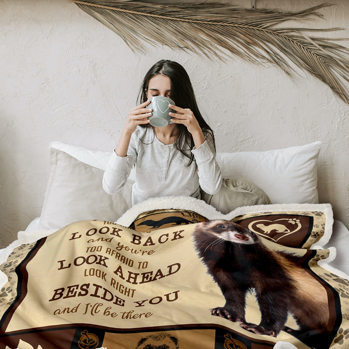 1 Pc Of High Weight Soft And Warm Minimalist Ferret Paw Print Pet Themed Lamb Wool Blanket, Versatile Sofa, Good Companion, Office Nap Blanket, Also Suitable For Camping